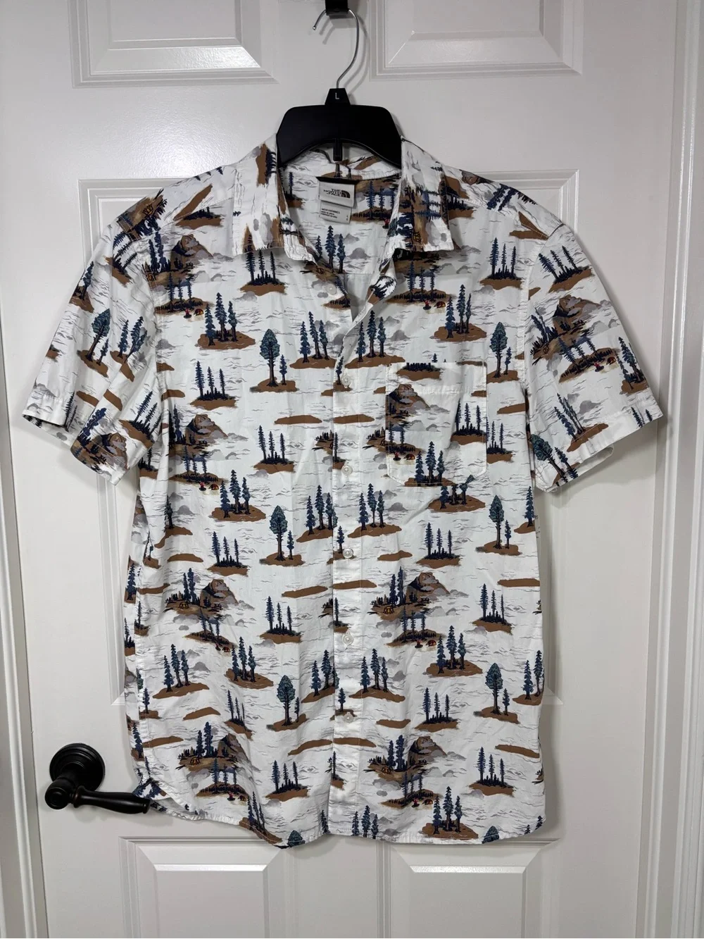 The North Face Baytrail Pattern Short Sleeve Button Up Shirt Men’s L White